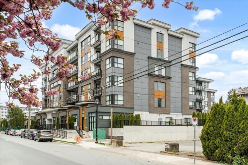 602-20695 Eastleigh Crescent  Langley, BC V3A 0P7
