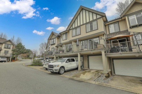 34-20038 70 Avenue, Langley, BC 