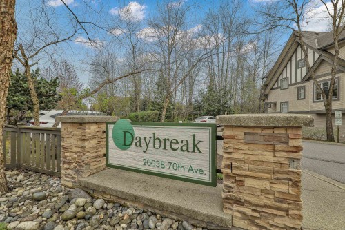 34-20038 70 Avenue, Langley, BC 