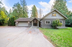 12686 20 Avenue Surrey, BC V4A 1Y6