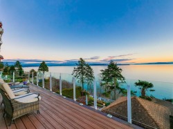 13158 13 Avenue Surrey, BC V4A 1B8