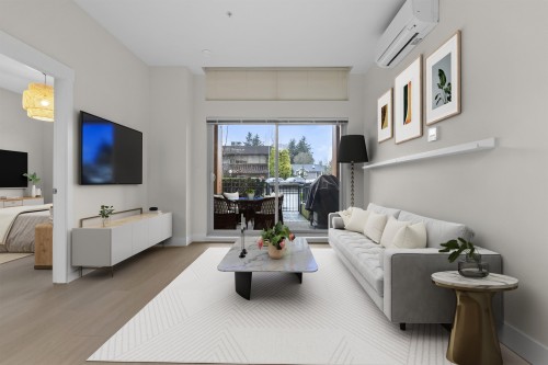 14022 North Bluff Road, White Rock, BC 