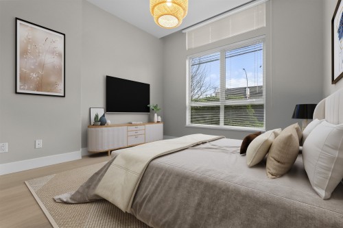 14022 North Bluff Road, White Rock, BC 