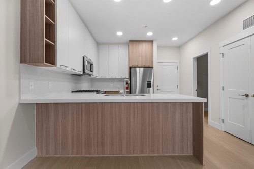 14022 North Bluff Road, White Rock, BC 