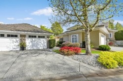 16-3355 Morgan Creek Way Surrey, BC V3Z 0J9
