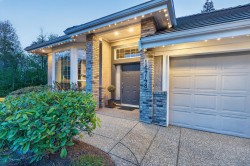 16748 109th Avenue Surrey, BC V4N 5H6