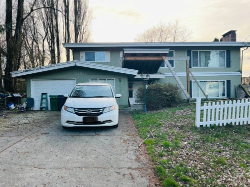 2713 Moorland Street  Abbotsford, BC V2T 3V4