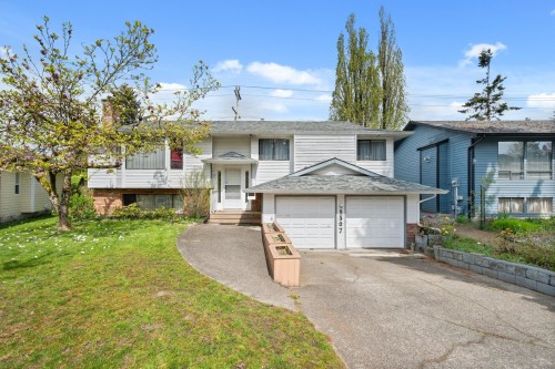 9507 204b Street  Langley, BC V1M 1Y9