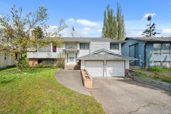 9507 204b Street Langley, BC V1M 1Y9