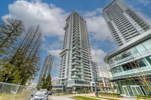 906-13350 Central Avenue  Surrey, BC V3T 0S1
