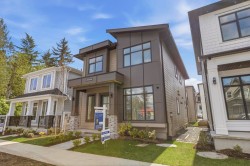 20540 76 Avenue Langley, BC V2Y 1V5