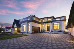 17875 59a Avenue Surrey, BC V3S 1R2