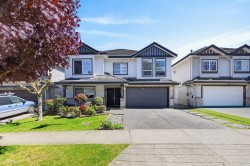 6280 137b Street Surrey, BC V3X 3R1