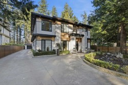 13125 24 Avenue Surrey, BC V4A 2G2