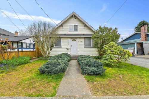 7544 Murray Street  Mission, BC V2V 4B1