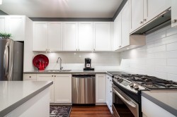 325-15850 26 Avenue Surrey, BC V3Z 2N6