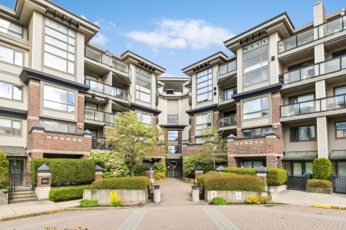 105-10866 City Parkway  Surrey, BC V3T 5W9