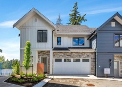 124-1833 165a Street Surrey, BC V3Z 9N3