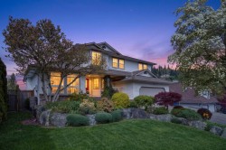 34947 Oakhill Drive Abbotsford, BC V2S 7R3