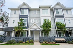 2-20321 80 Avenue Langley, BC V2Y 2A4