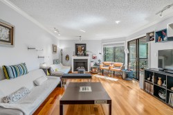 302-1520 Vidal Street  White Rock, BC V4B 3T7