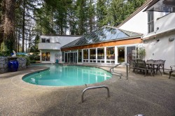 13642 28 Avenue Surrey, BC V4P 1T3