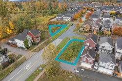 6702 191a Street Surrey, BC V4N 6A4