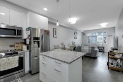 201-19940 Brydon Crescent Langley, BC V3A 4A5