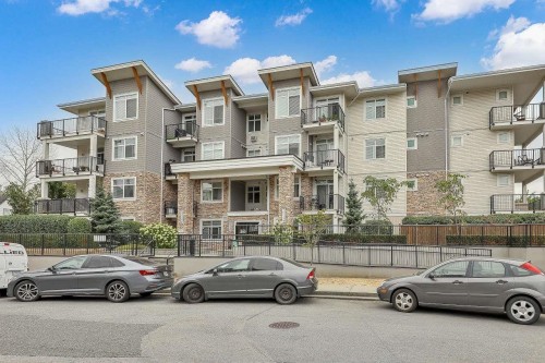 201-19940 Brydon Crescent, Langley, BC 