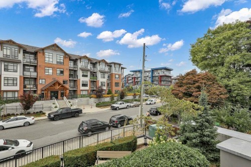 201-19940 Brydon Crescent, Langley, BC 