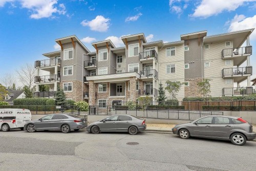 201-19940 Brydon Crescent, Langley, BC 