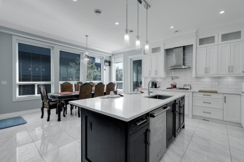 14786 76 Avenue, Surrey, BC 