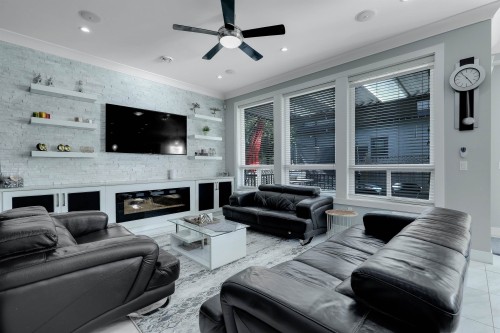 14786 76 Avenue, Surrey, BC 