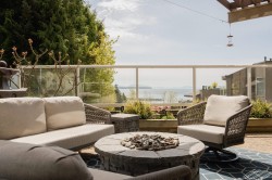 102-15025 Victoria Avenue  White Rock, BC V4B 1G2