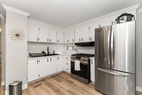 61-24330 Fraser Highway, Langley, BC 