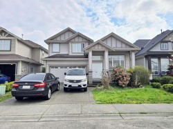 19650 73a Avenue Langley, BC V2Y 3C4