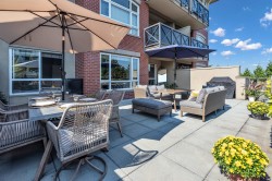 223-2970 King George Boulevard Surrey, BC V4P 0E6
