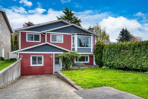 2842 Woodland Court  Langley, BC V2Y 1G1