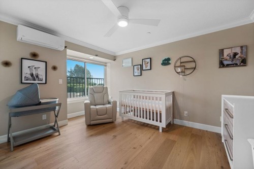 1087 Finlay Street, White Rock, BC 