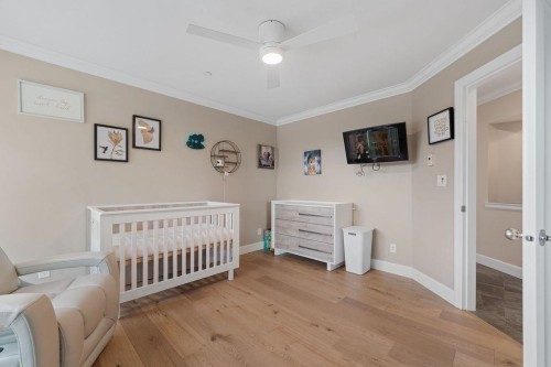 1087 Finlay Street, White Rock, BC 