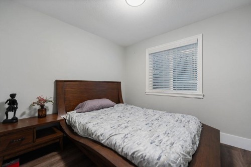 1087 Finlay Street, White Rock, BC 