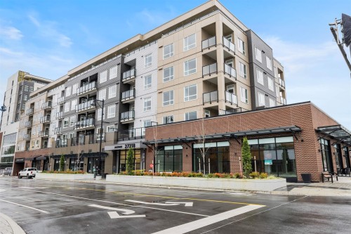601-27218 Aldergrove Town Center Drive  Langley, BC V4W 0E4