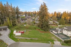 5632 129a St Street Surrey, BC V3X 2Z1