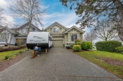 15649 Rosemary Heights Crescent Surrey, BC V3Z 0K2
