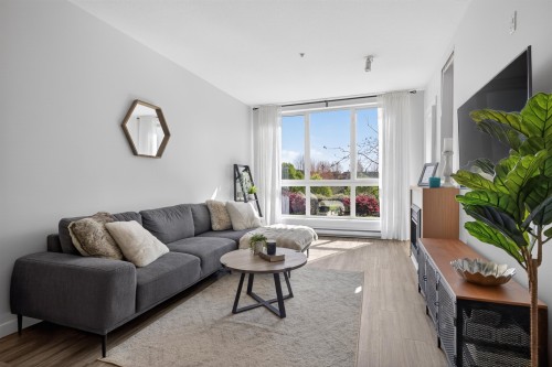 329-15918 26 Avenue  Surrey, BC V3Z 5K3