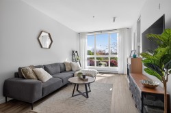 329-15918 26 Avenue Surrey, BC V3Z 5K3