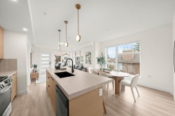 304-15353 17 Avenue Surrey, BC V4A 1T8