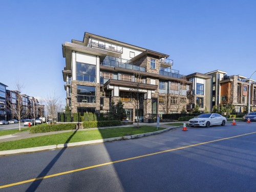 302-20367 85 Avenue  Langley, BC V2Y 3R1