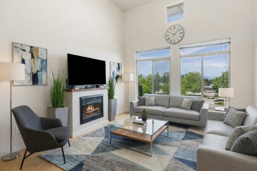 415-10180 153 Street  Surrey, BC V3R 0B5