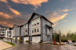 17-8120 200a Street Langley, BC V2Y 3X5